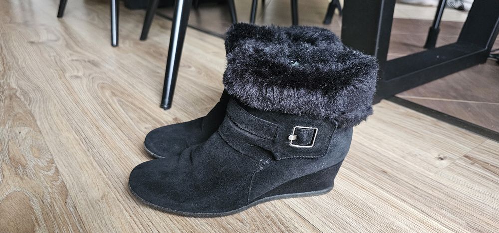 Geox damskie botki ocieplane na koturnie rozmiar 38 wkładka 24cm