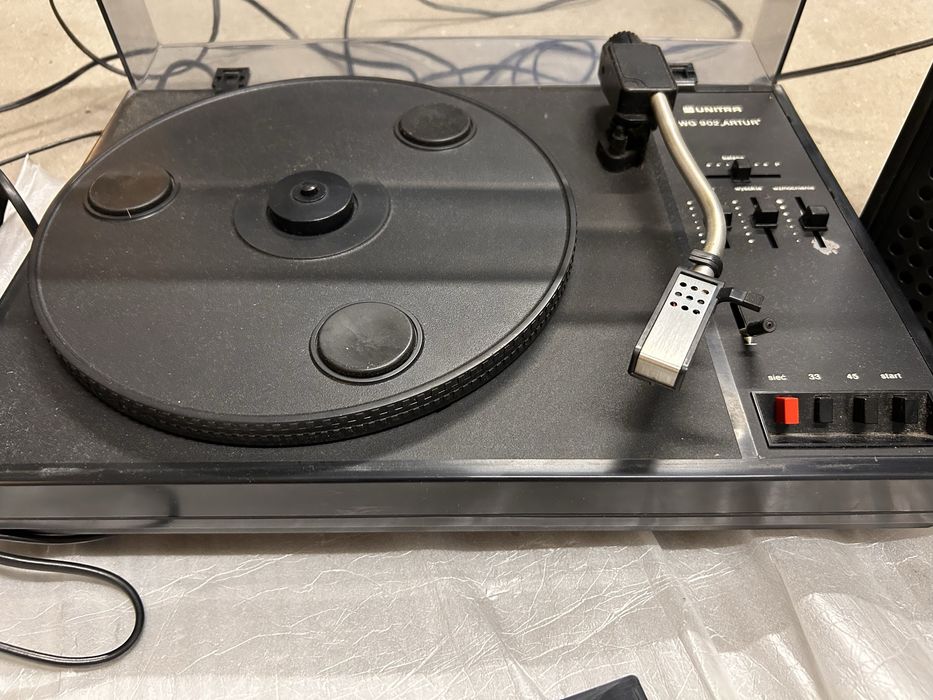 Adapter Gramofon Unitra Artur stereo model WG902 wraz z kolumnami