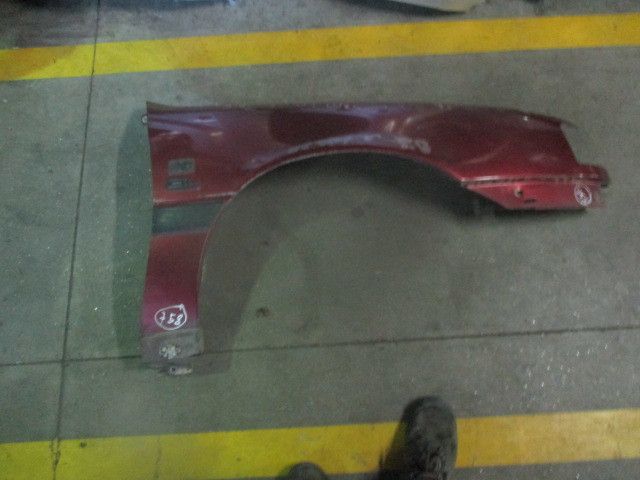 Guarda-lamas direito OPEL Vectra A Hatchback (88_, 89_)
