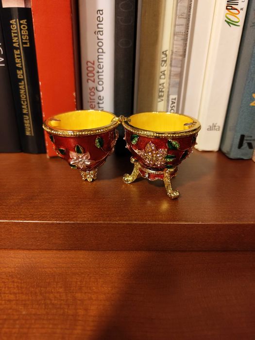 Ovo estilo Fabergé russo