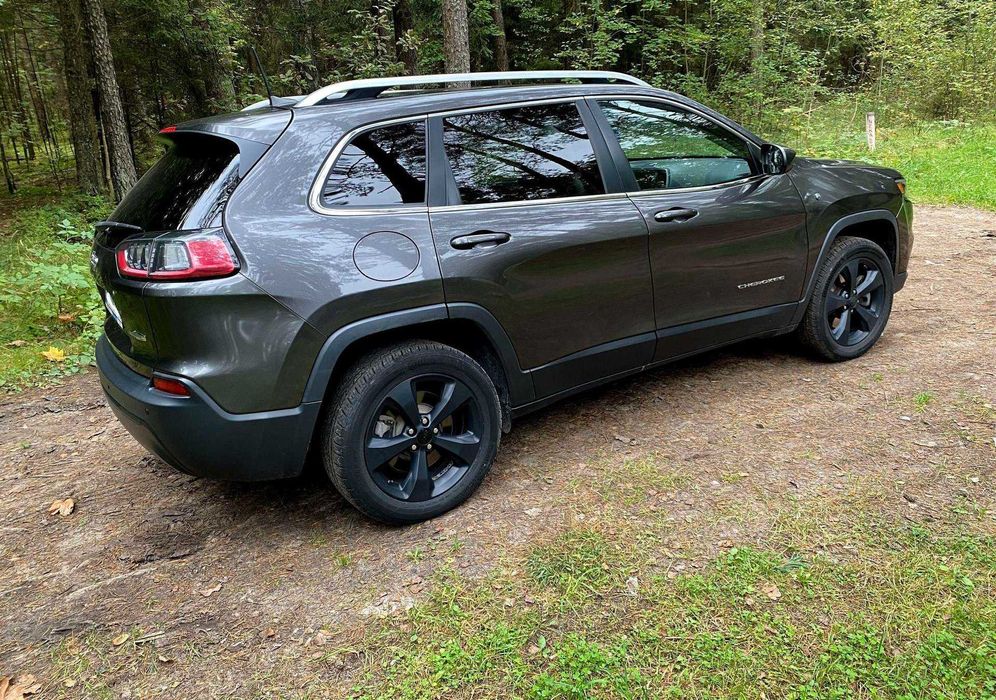 Jeep Cherokee 2019 2.4