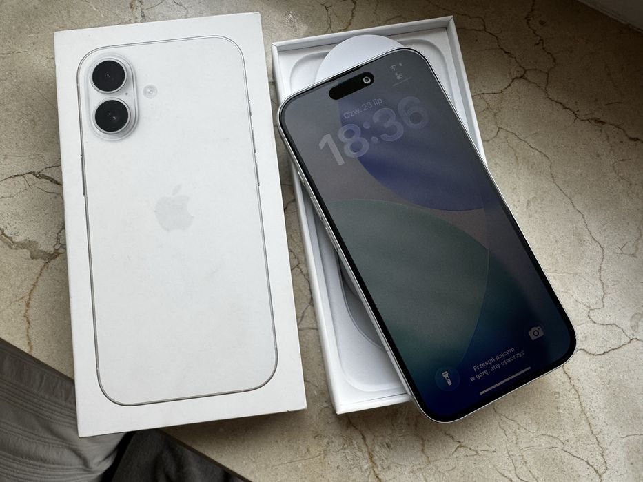 Iphone 16 Bardzo ładny bateria 92% 256GB