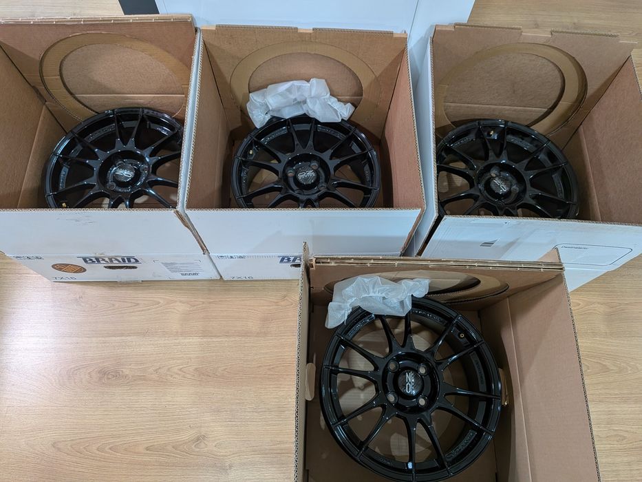 Jantes OZ ultraleggera 16 4x108 originais