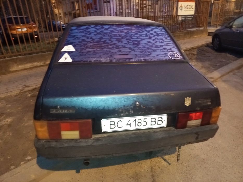 ВАЗ 21099 жигулі