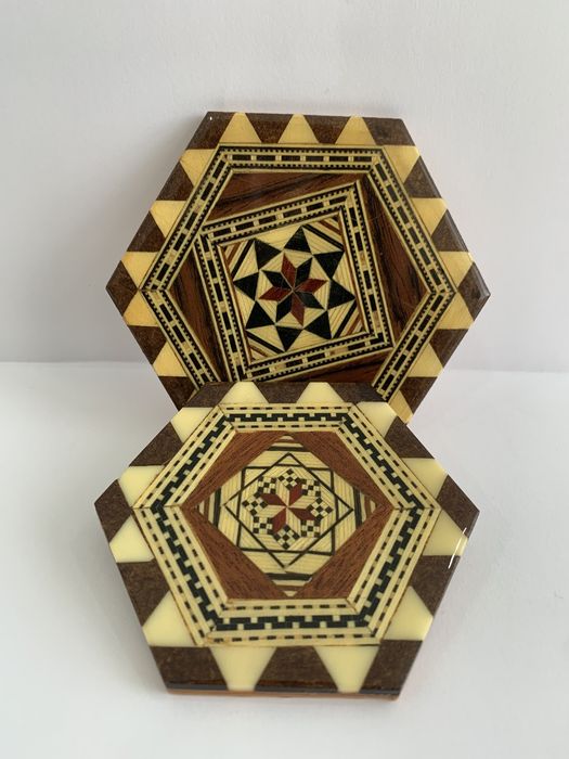 12 bases para copos com diferentes tamanhos