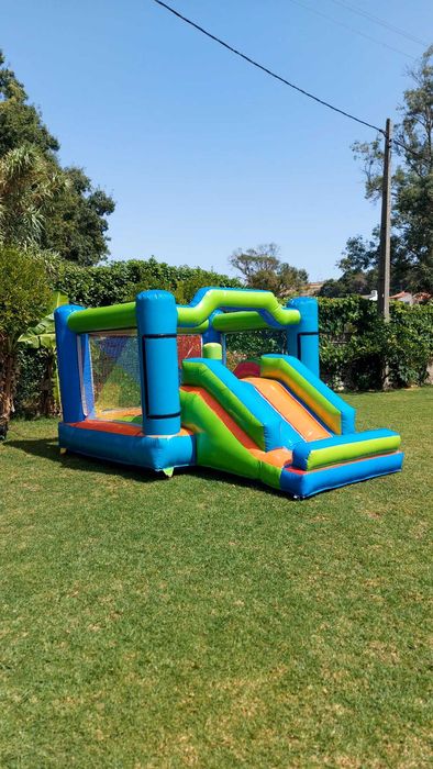 Insufláveis R&R Party