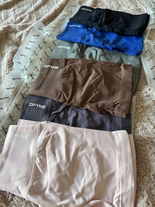 Спортивні шорти DFYNE