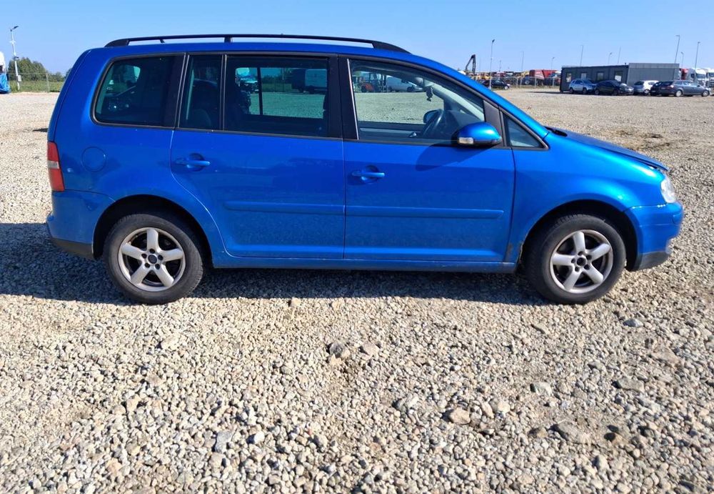 2006 Volkswagen Touran 1.9 TDI BLS 105 KM LAKIER LA5X Silnik Skrzynia części