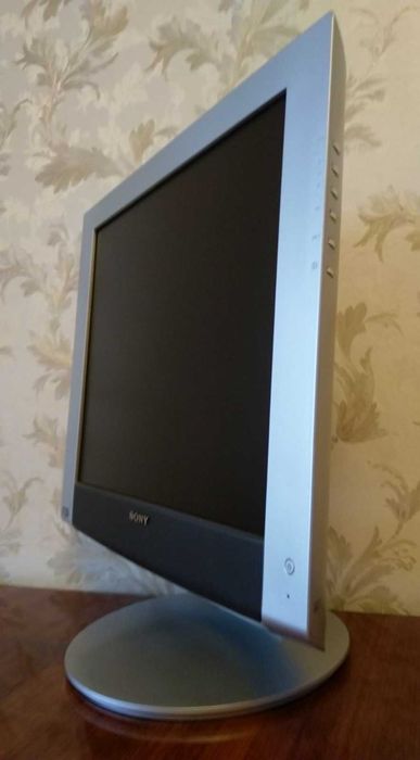 Монітор Sony SDM-HX93