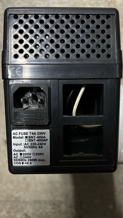 Блок безперебійного живлення перероблений в інвертор 12В -220В