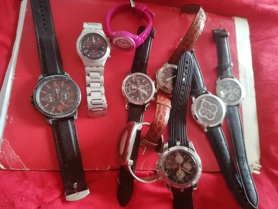 Tablet 10'1 , telemóvel Huawei P9 lite com display partido , outro P9