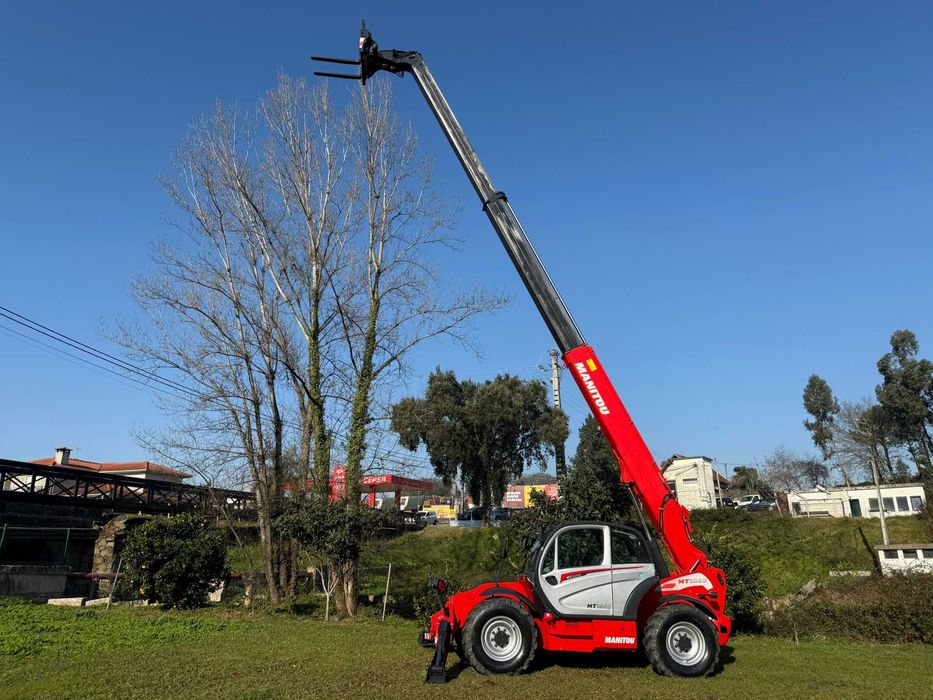 Multifunções telescópico Manitou 1440