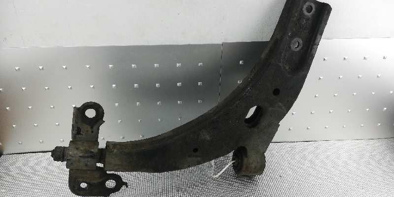BRAÇO SUSPENSÃO INFERIOR FRONTAL DIREITO KIA CARENS II LIMUSINA 2003