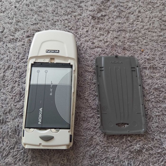 Nokia 6100 kultowa. Poznań Grunwald • OLX.pl