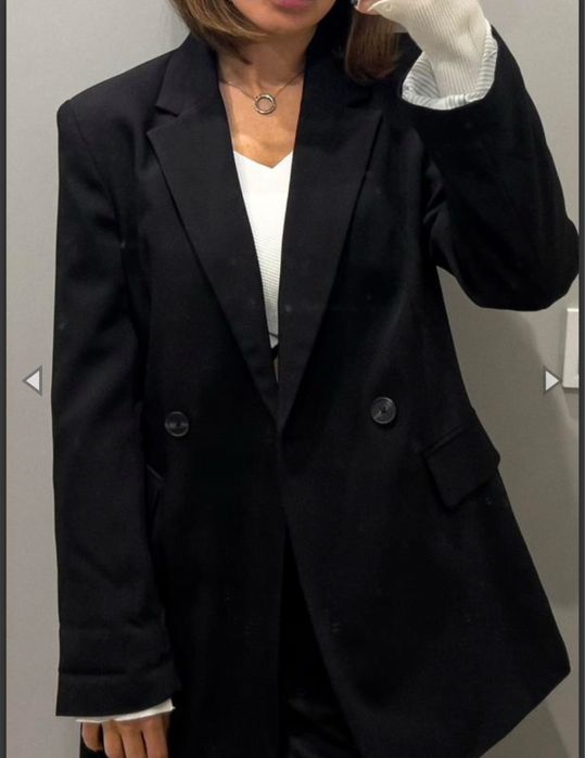 Стильний чорний піджак stradivarius