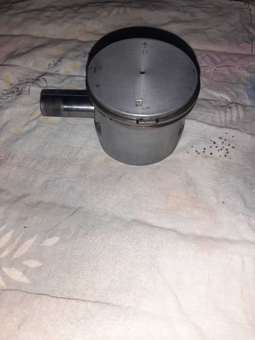 Cylindry i tłoki do dolpimy ps 180