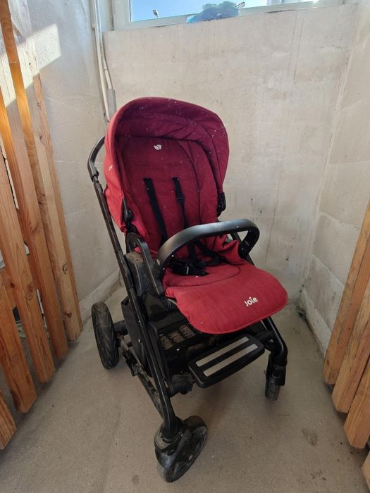 Wózek spacerowy Joie