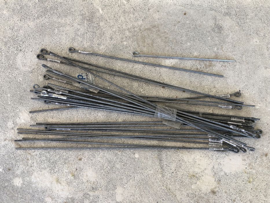 Elementy zabudowy poddasza RIGIPS wieszak noniusz pręt łącznik CD60