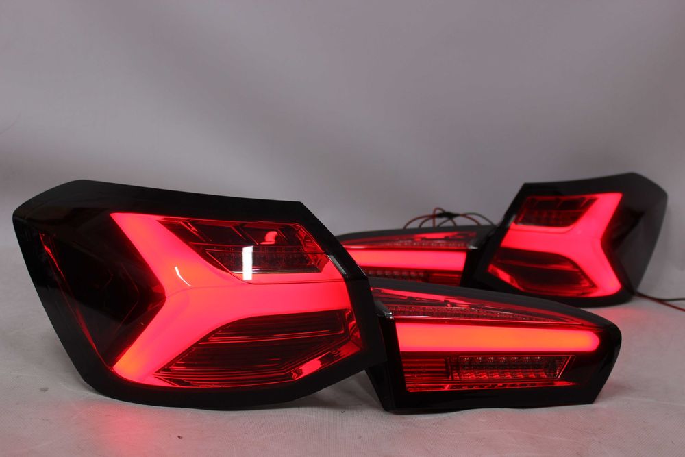 Lampy światła tył tylne FORD FOCUS mk4 IV 18-21 HB FUL LED RED SMOKE