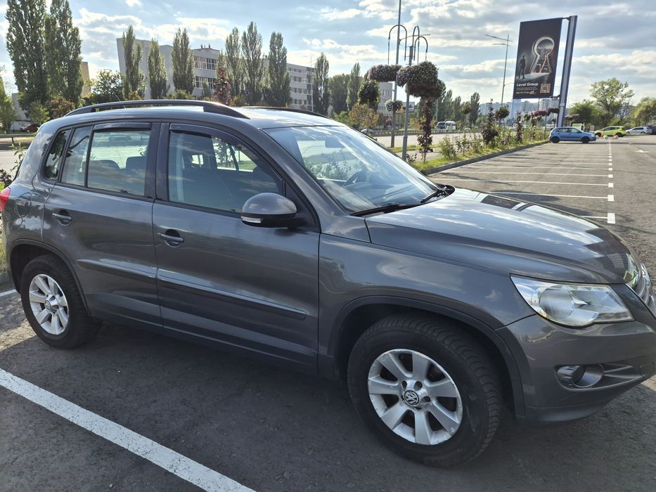 Продам авто Тигуан 2010г