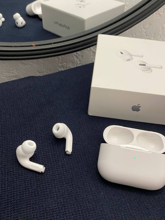 Продам Apple Airpods Pro 2