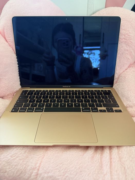 MacBook Air (M1, 2020 r.)