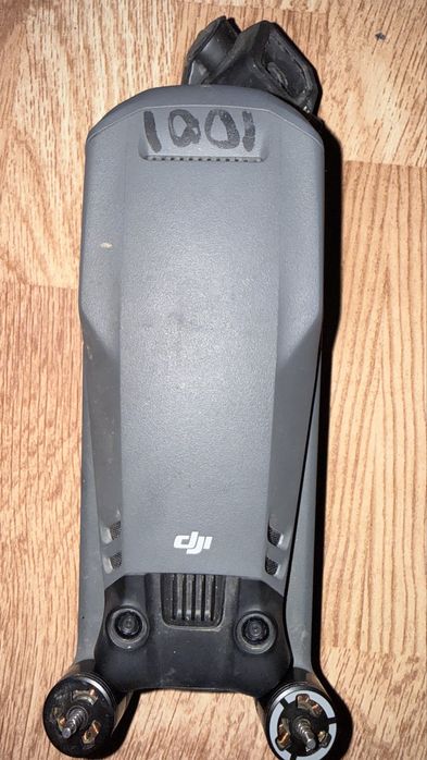 Дрон Dji Mavic 3 classic під відновлення чи на запчастин