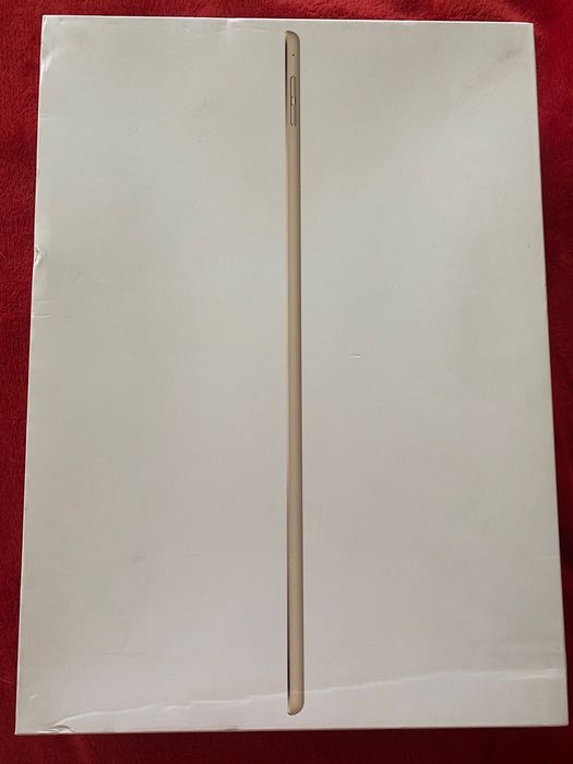 iPad Pro 12.9 model a1584 Gold