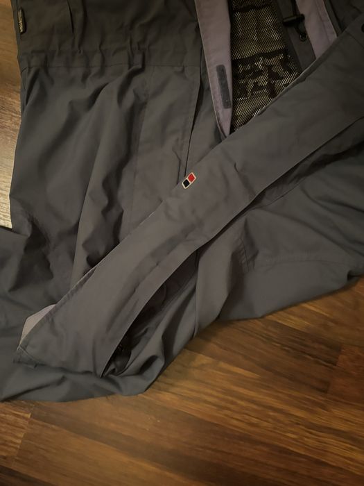 Мембранна куртка Berghaus Gore-Tex, архівна, зі знімною підкладкою