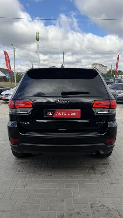 Jeep Grand Cherokee Джип Гранд Чірокі LAREDO 4*4 2022 р 3.6 V6 Газ/Бенз 8 АКПП (ZF)