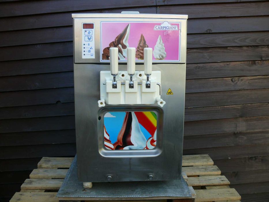 CARPIGIANI automat do lodów dwusmakowy