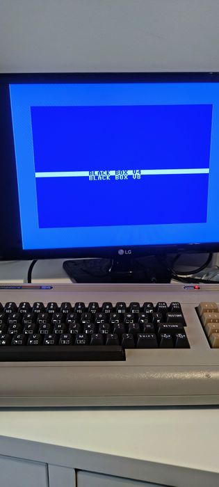 Commodore 64 podwójny Black box 4 i 8