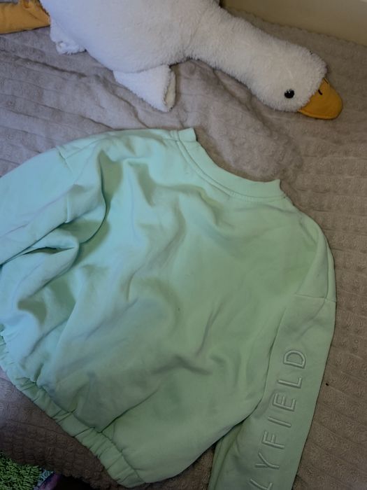 новенька кофтинка ідеальний стан.