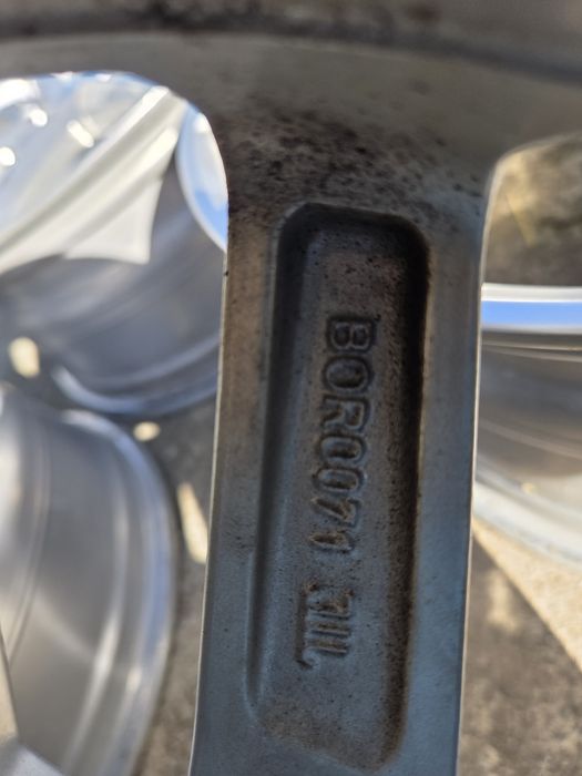 Диски 5×114.3  R18 J 8 ET40  Toyota Nissan Mitsubishi Honda Kia 
Toyot