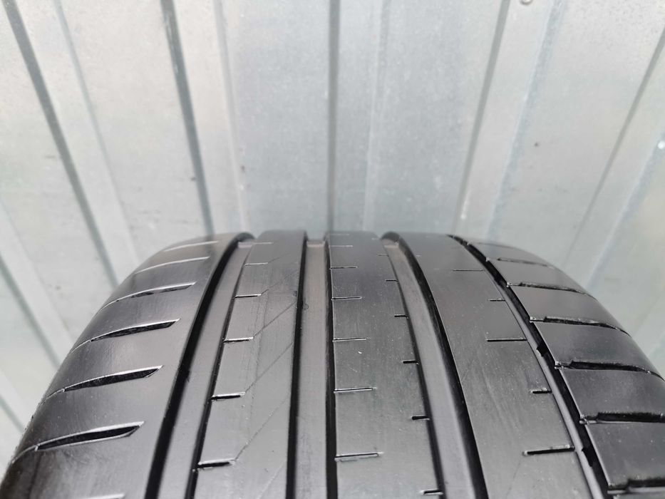 312) Opona - 255/35/19 - Falken - 6mm - 1x2023 - Letnia