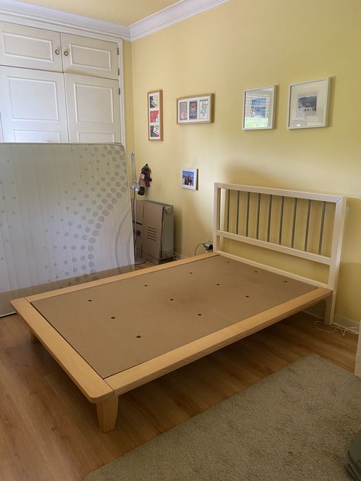 Cama de corpo e meio + Colchão
