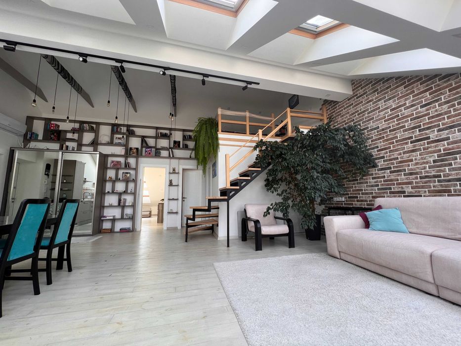 Оренда 2-кімнатної квартири з терасою на Петропавлівській Борщагівці