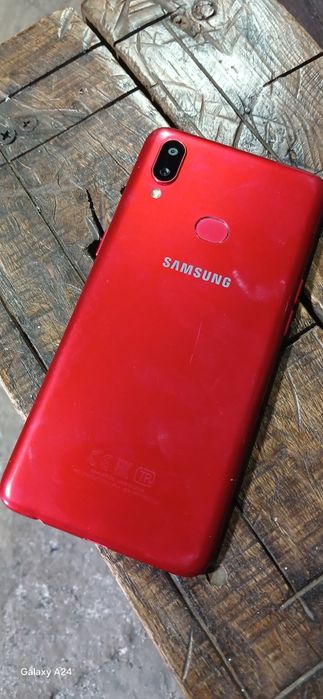 Продам Samsung A20