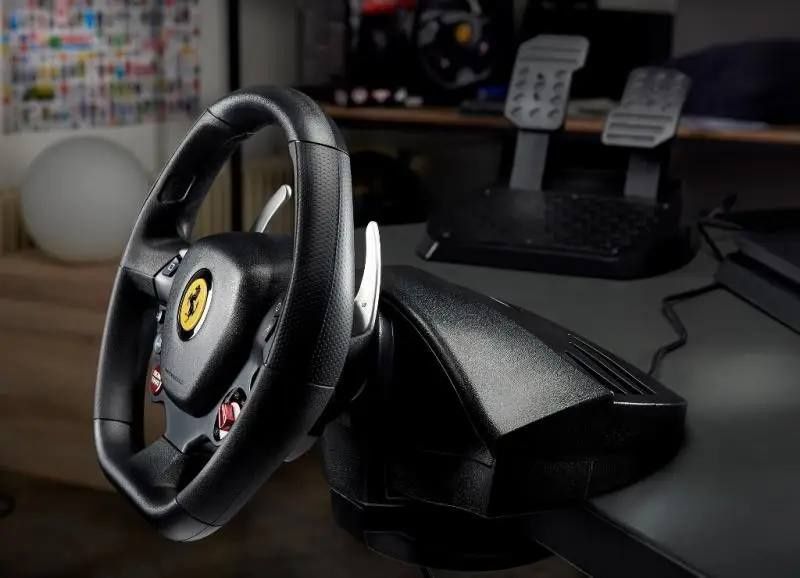 Комплект (руль, педалі) Thrustmaster T80 Ferrari 488 GTB Edition PC/PS
