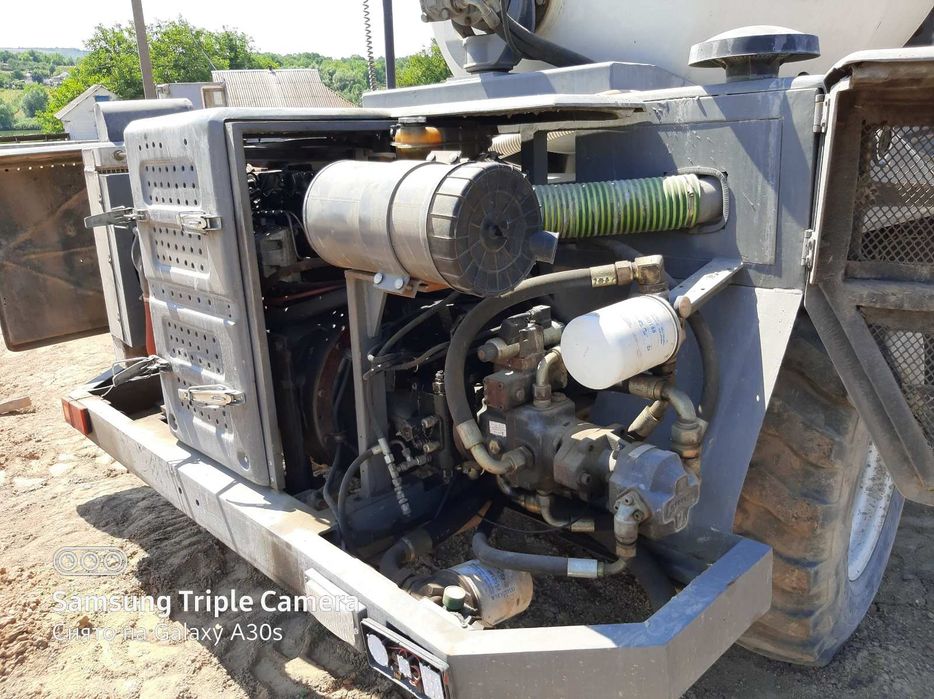 Міксер самохідний Terex G35 продам