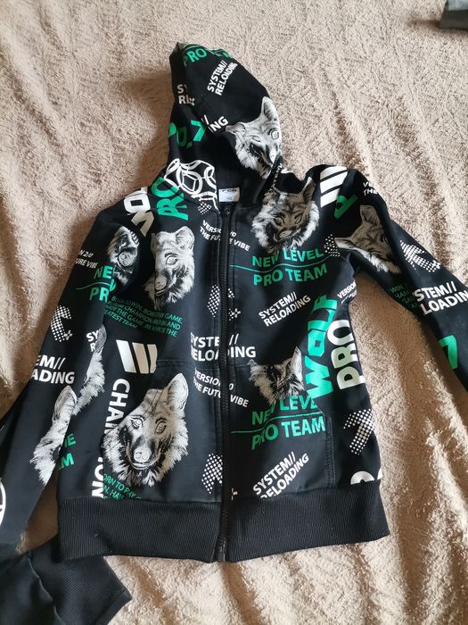 Dres rozmiar 134/140