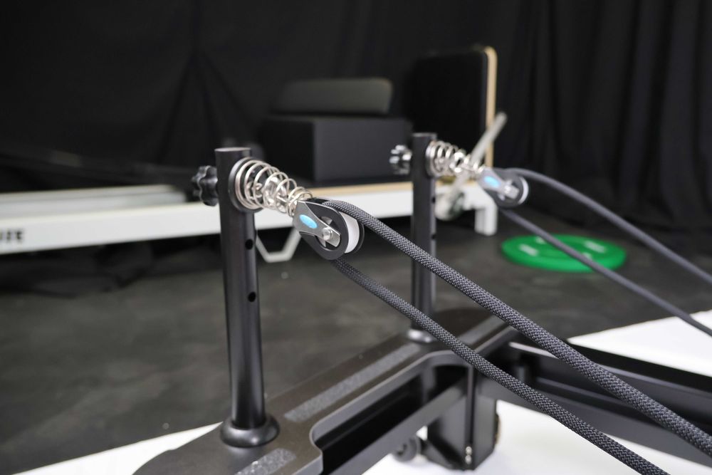 Reformer Składany Czarny Pilates Krause Fitness