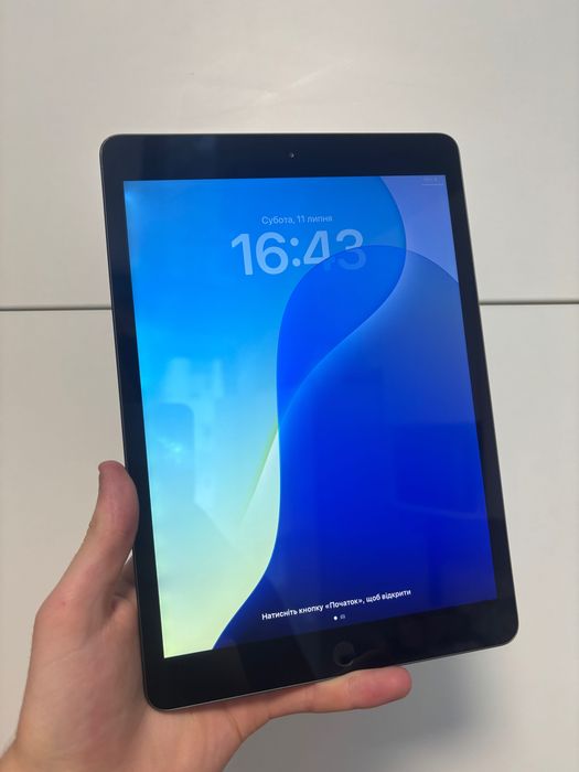 ipad 8 32gb - Купити електроніку - Ціни на OLX.ua