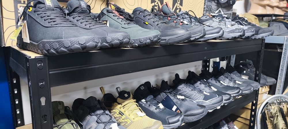 Тактичні Кросівки Літні дихаючі з Gore-Tex та без Черевики Ботинки Берці Великий вибір Приємні ціни
