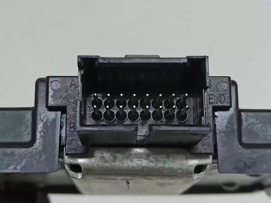 MODULO ELECTRONICO MERCEDES-BENZ CLASSE M 2005 -A1635457932