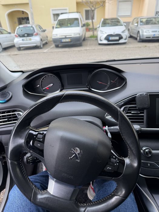 Peugeot 308 Allure 2.0 BlueHdi 150cvs