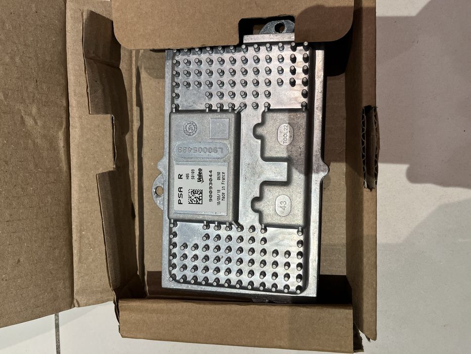 Блок керування Valeo PSA Peugeot 3008 / 5008 (оригінал)