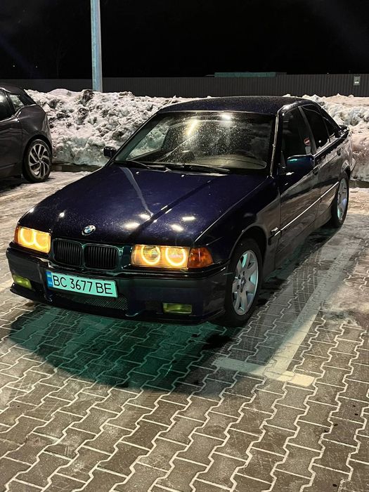 BMW E-36  двигун m43b18