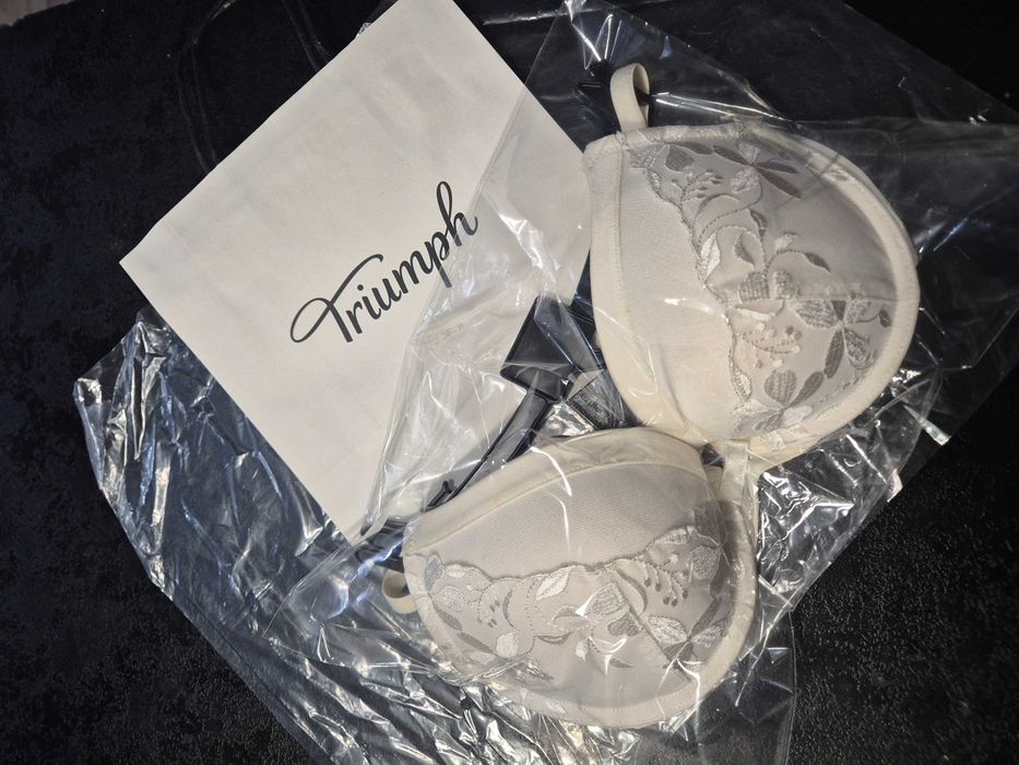 Nowy biustonosz Triumph Sexy Angel Spotlight WHU01, 70E, push-up