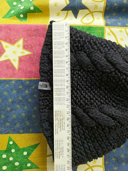 Жіноча шапка The North Face.